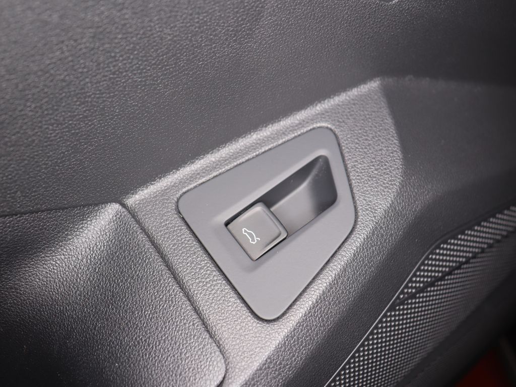 Volkswagen Touareg 2025