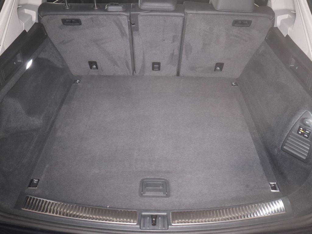 Volkswagen Touareg 2025