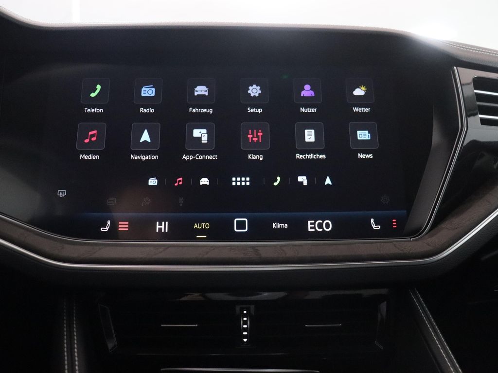 Volkswagen Touareg 2025