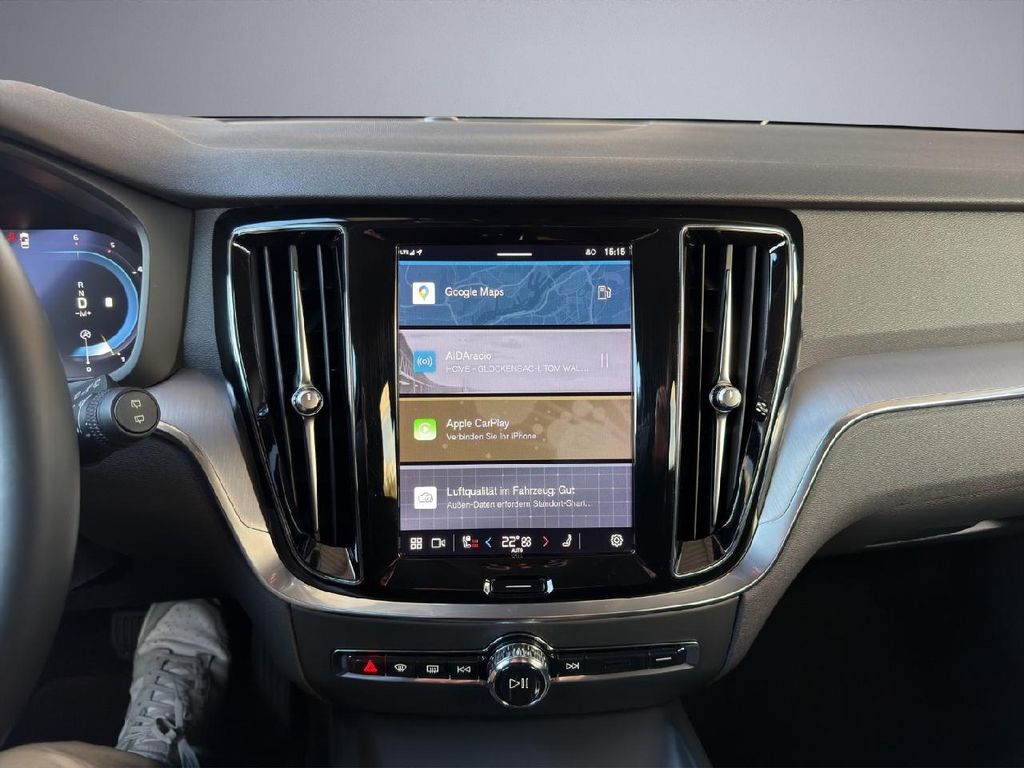 Volvo V60 2022