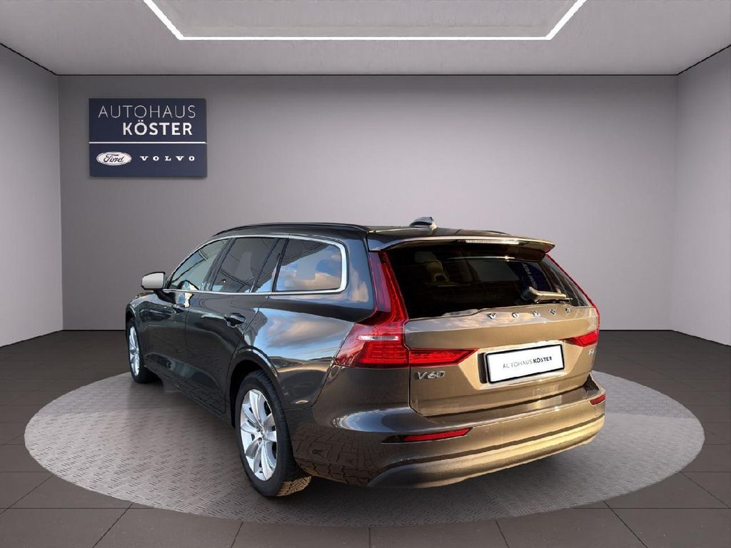 Volvo V60 2022