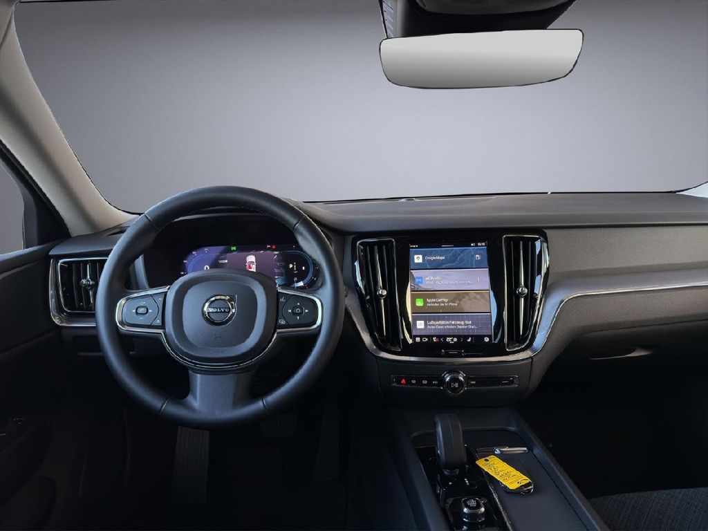 Volvo V60 2022