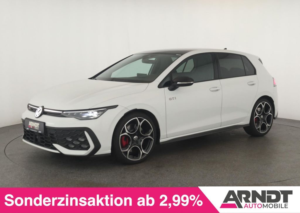 Volkswagen Golf 2025