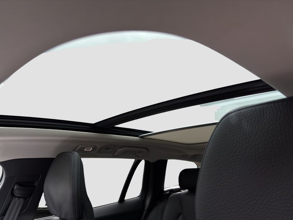 Volvo V60 2025