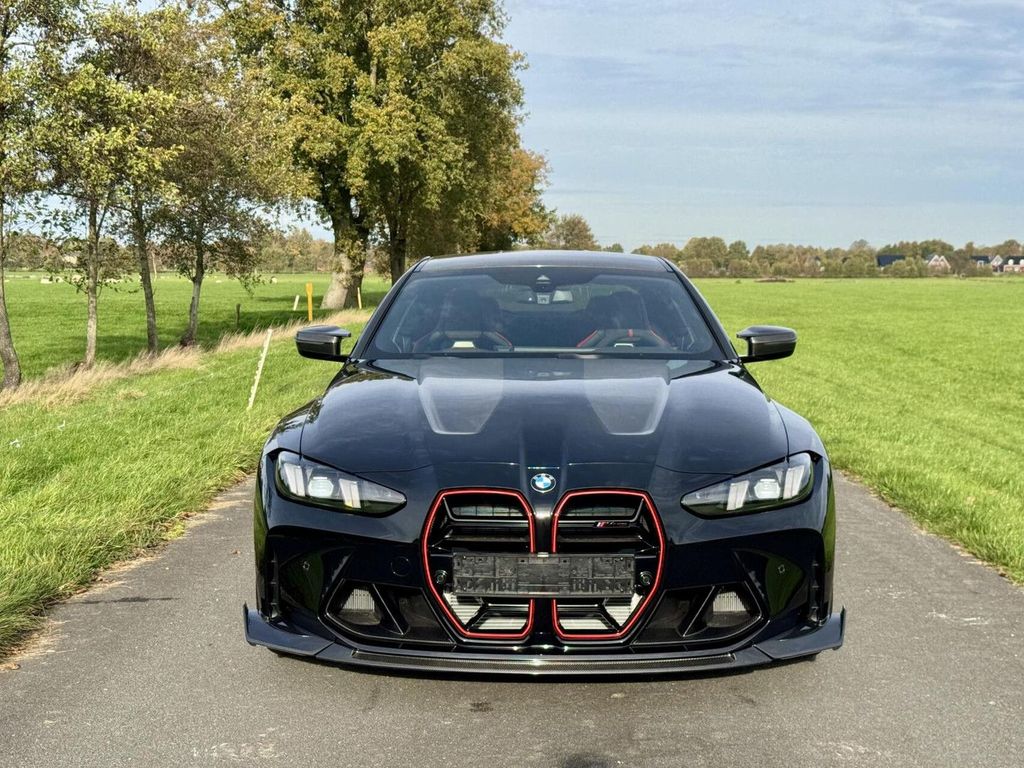 BMW M4 2025