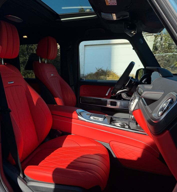 Mercedes-Benz G 500 2025