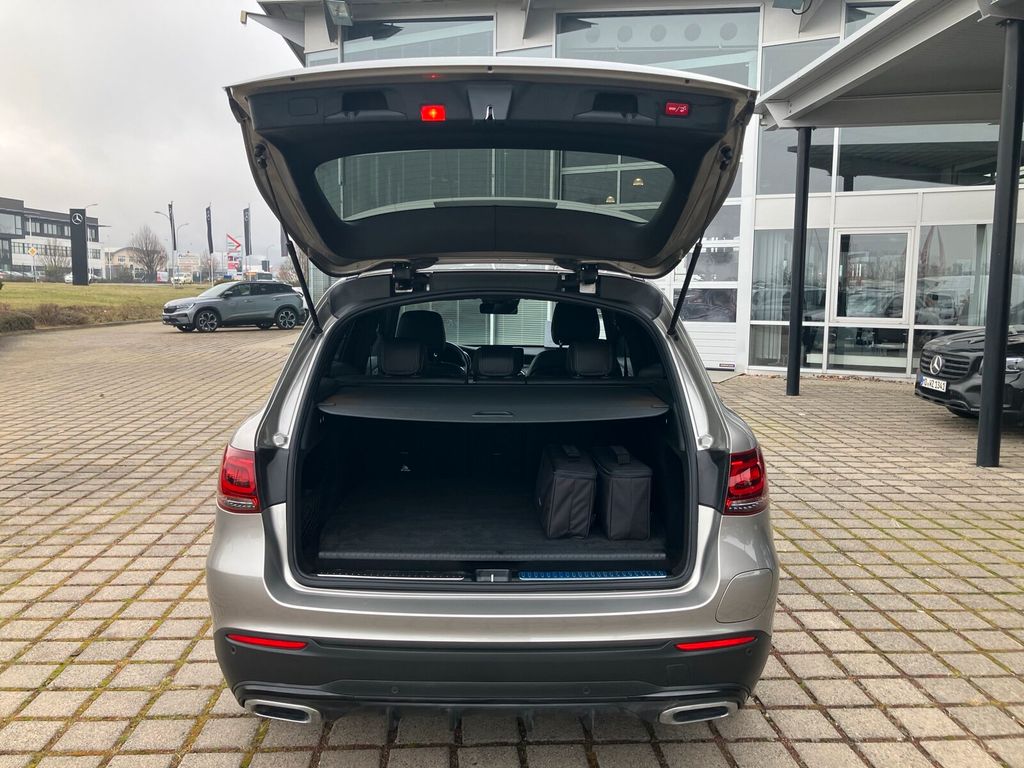 Mercedes-Benz GLC 300 2021