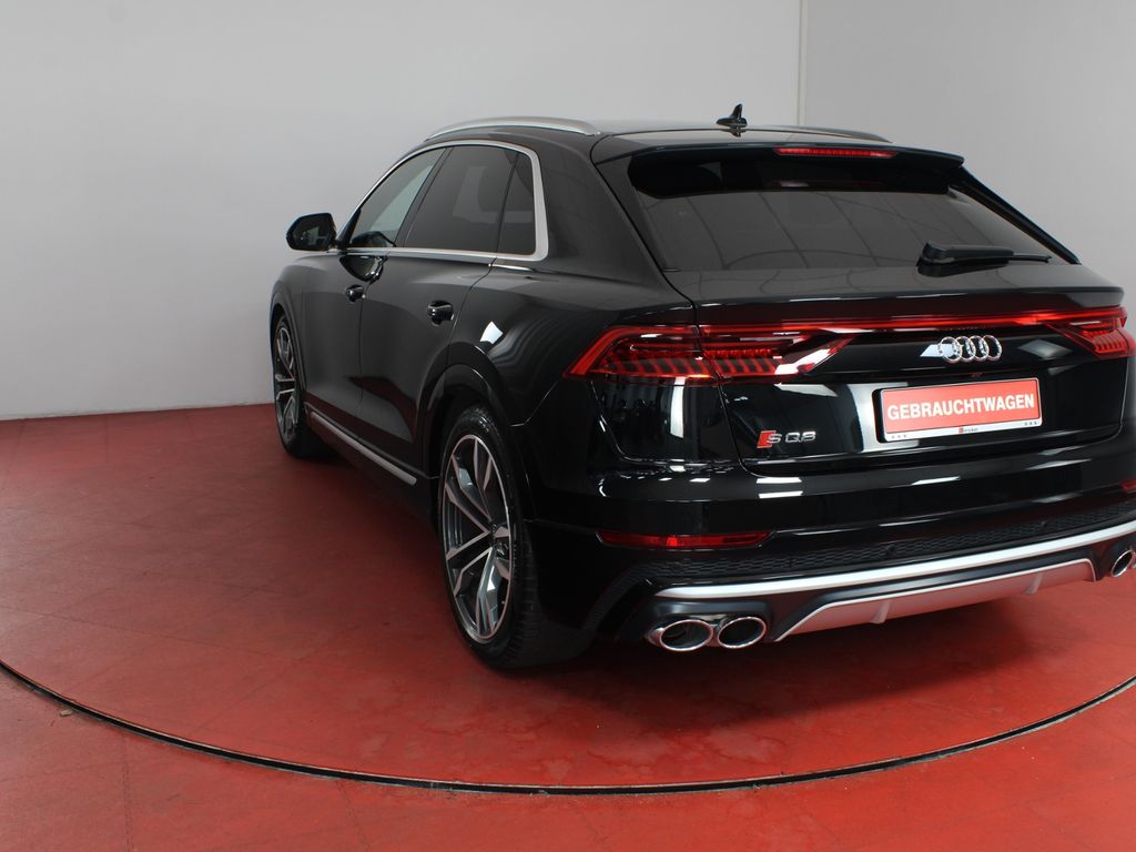 Audi SQ8 2022