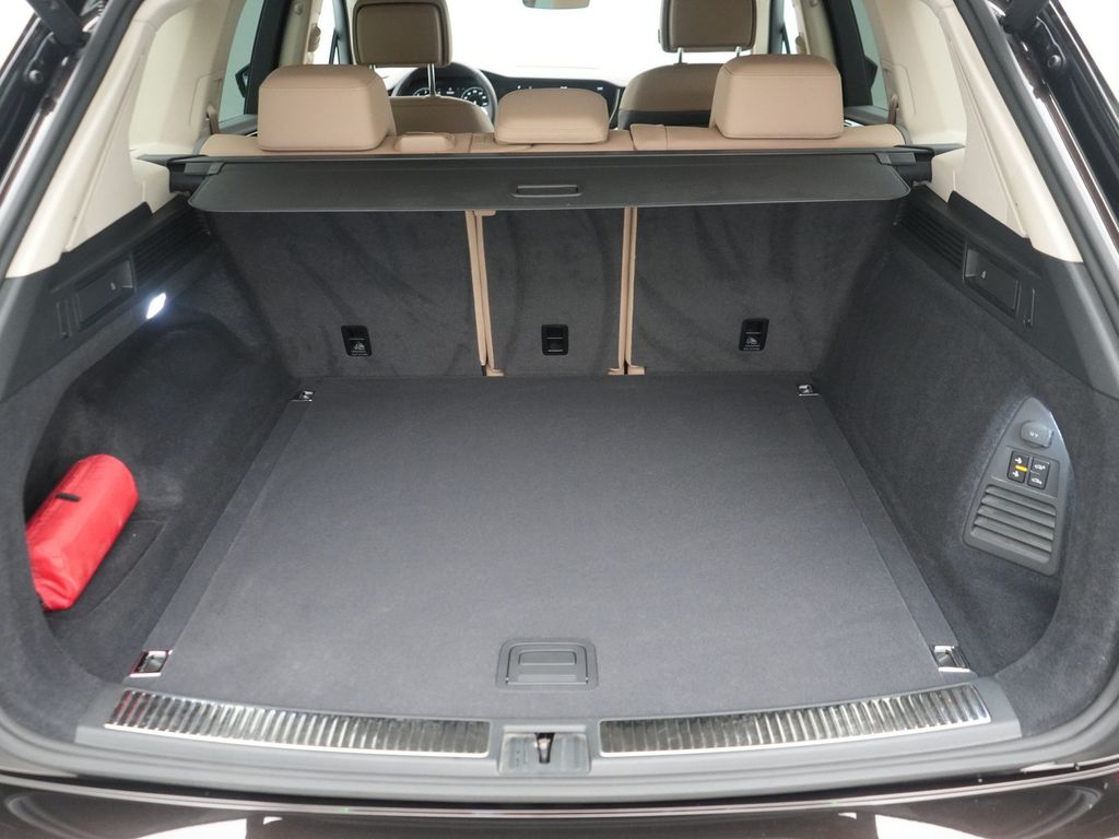 Volkswagen Touareg 2025