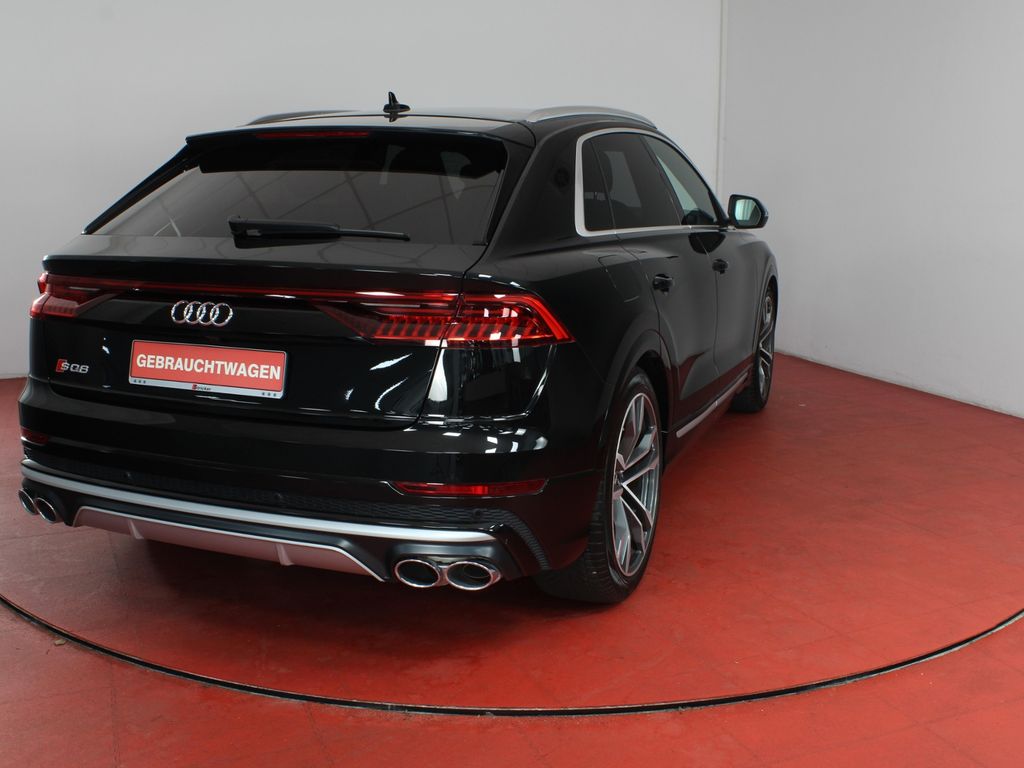 Audi SQ8 2022