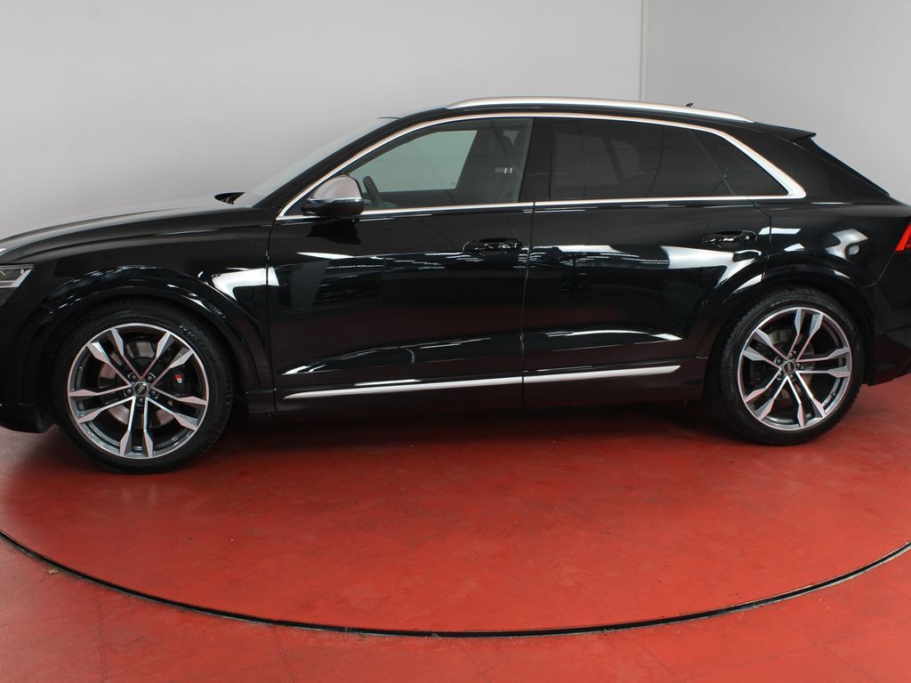 Audi SQ8 2022