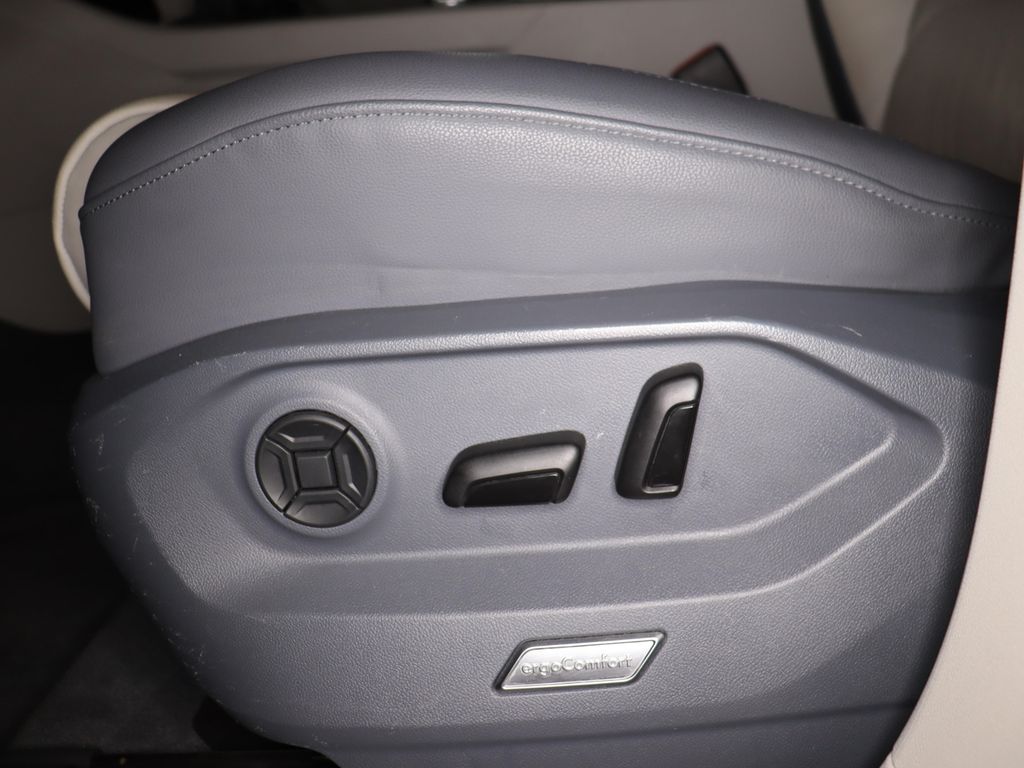 Volkswagen Touareg 2020