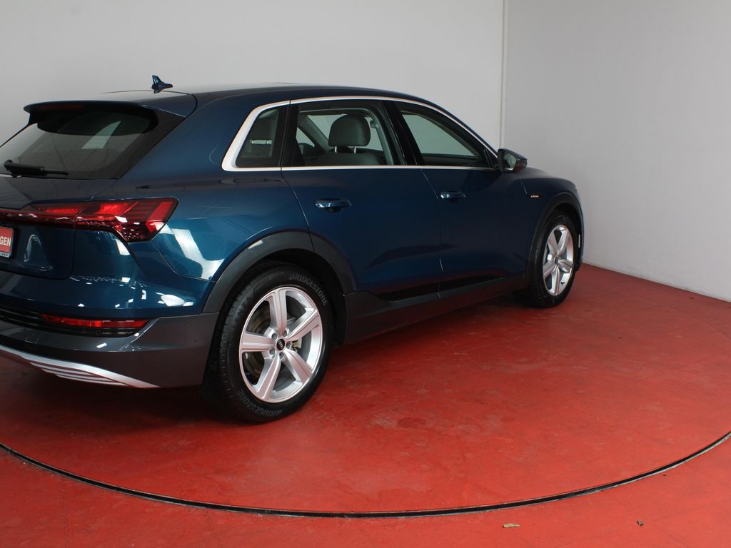 Audi e-tron 2021