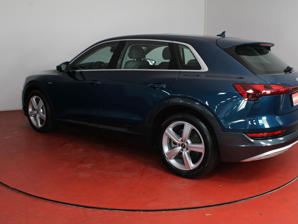 Audi e-tron 2021