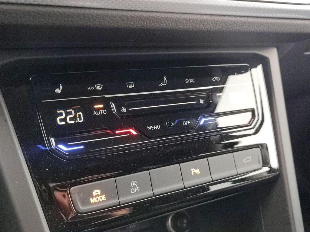 Volkswagen Touran 2025