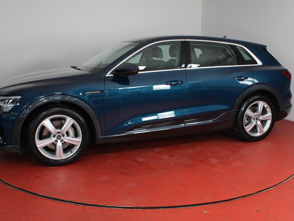 Audi e-tron 2021