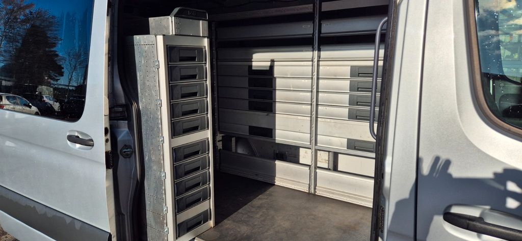 Mercedes-Benz Sprinter 2021