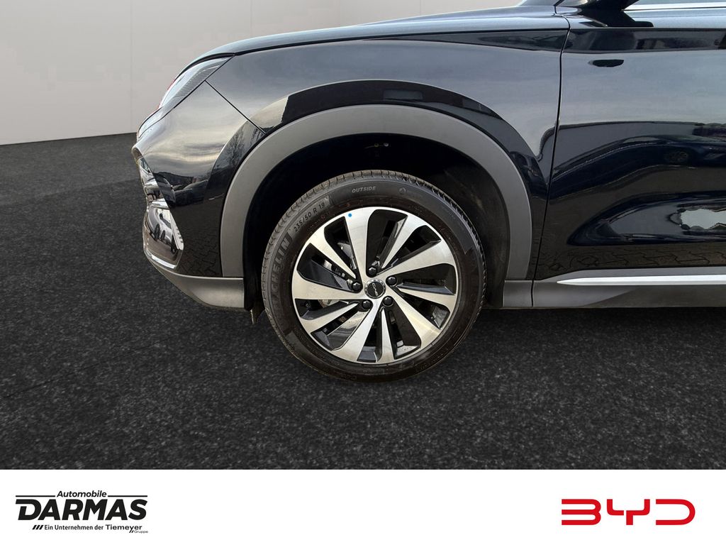 BYD SEAL U
