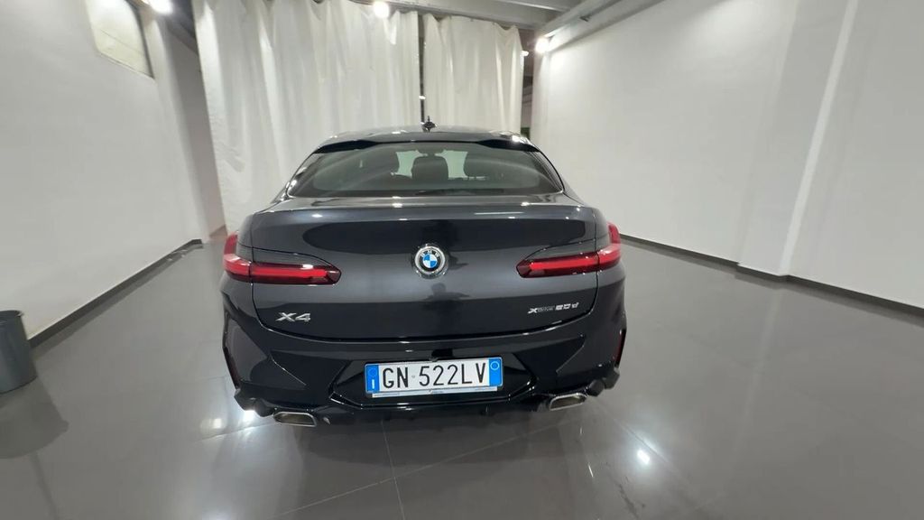 BMW X4 2023