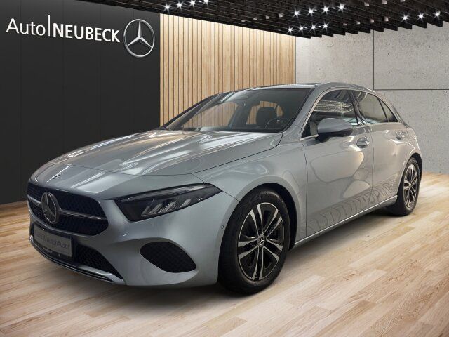 Mercedes-Benz A 220 2023