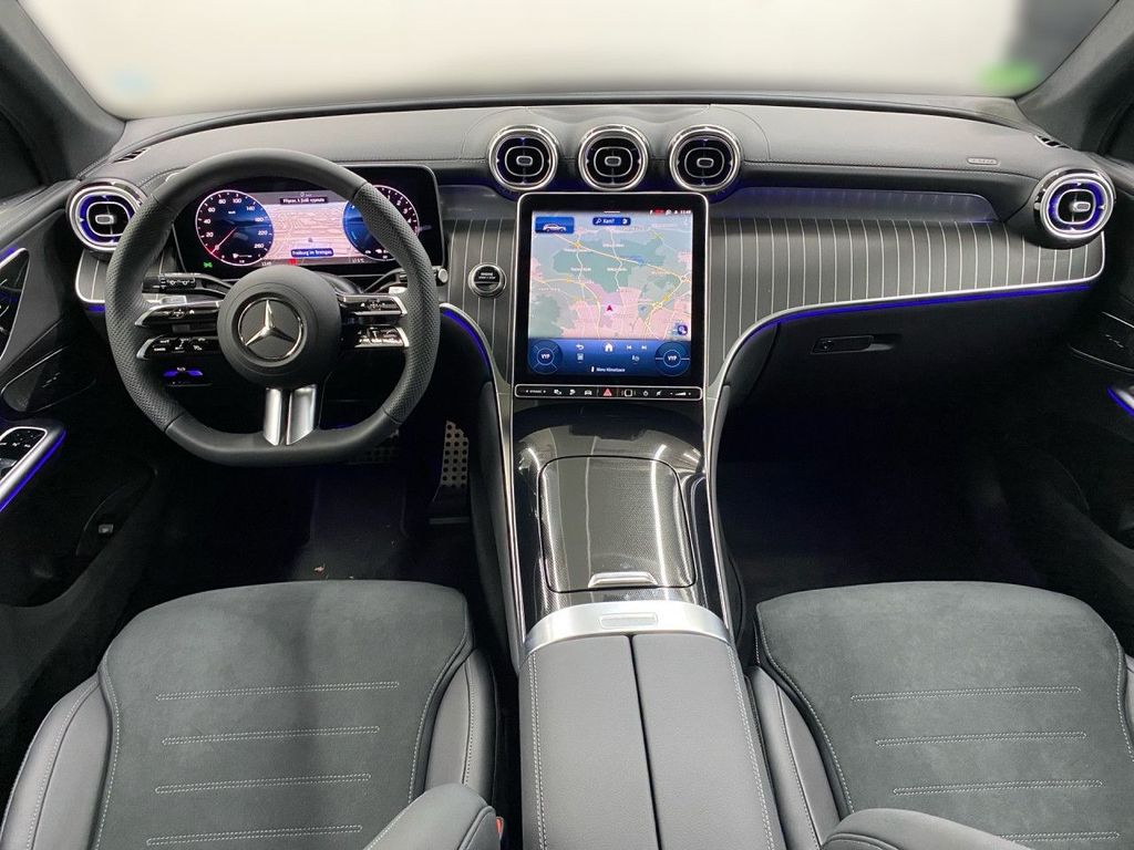 Mercedes-Benz GLC 300 2025