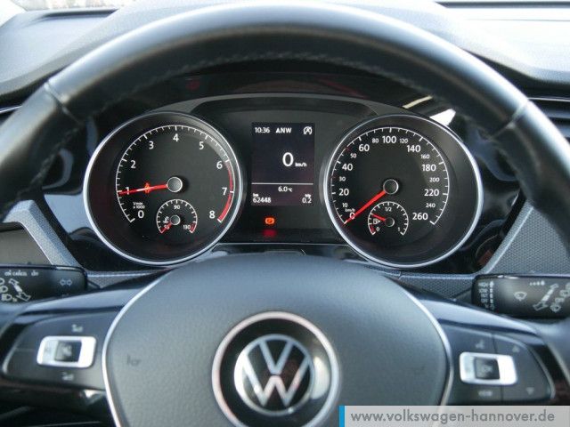 Volkswagen Touran 2021