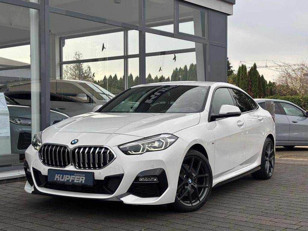 BMW 218 2024