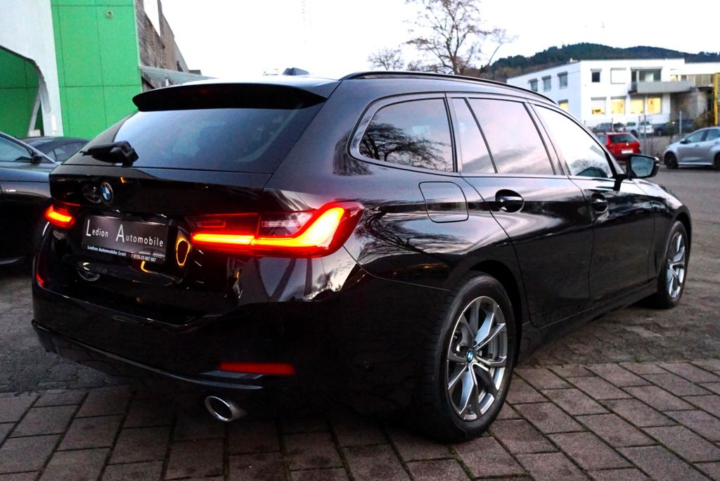 BMW 318 2022
