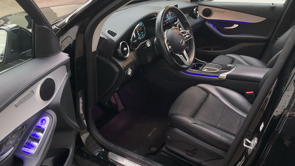 Mercedes-Benz GLC 300 2020