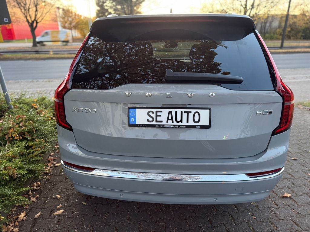 Volvo XC90 2025