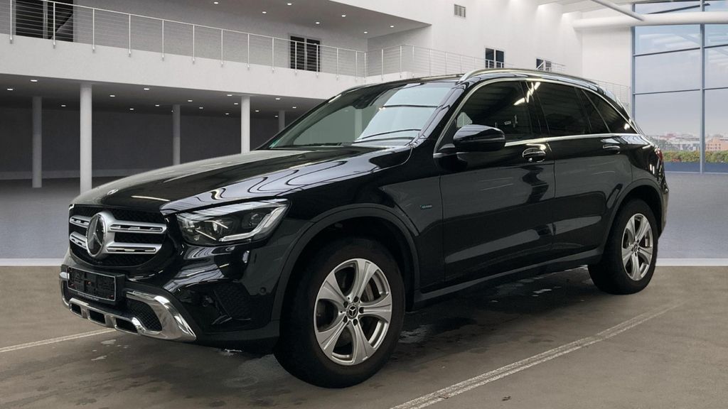 Mercedes-Benz GLC 300 2020