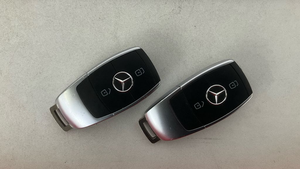 Mercedes-Benz GLC 300 2020