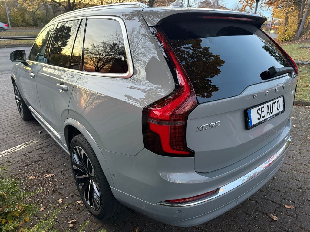 Volvo XC90 2025