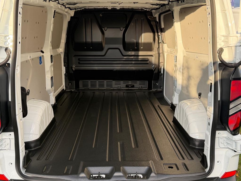 Ford Transit Custom 2025