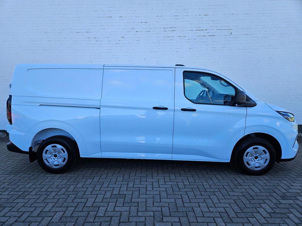 Ford Transit Custom 2025