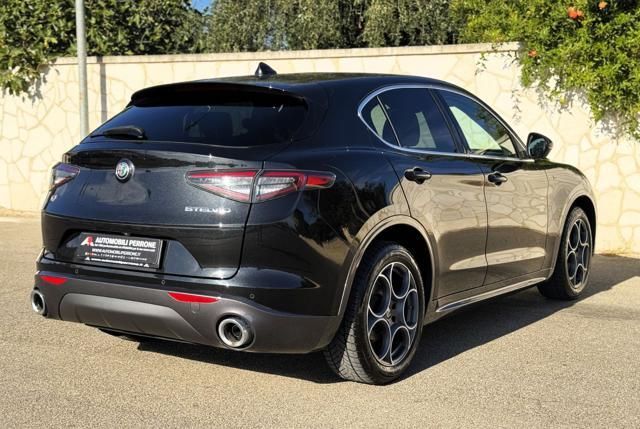 Alfa Romeo Stelvio 2021