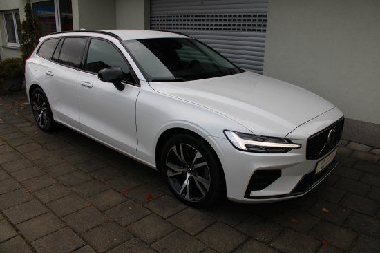 Volvo V60 2023