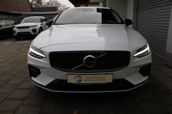 Volvo V60 2023