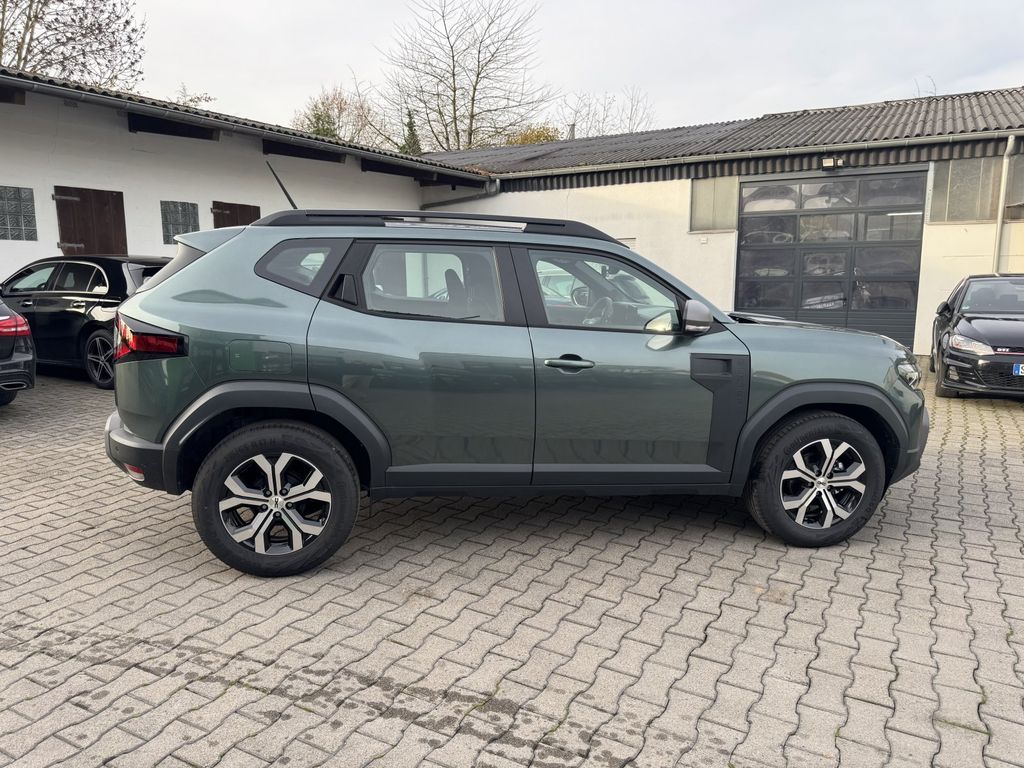 Dacia Duster 2025