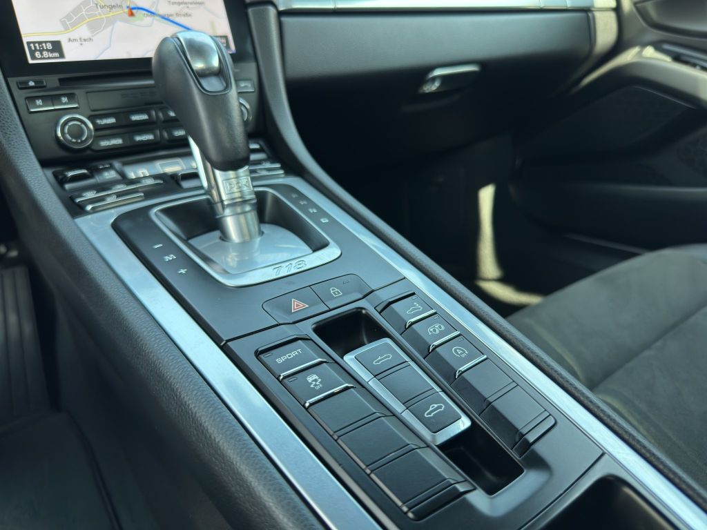 Porsche Boxster 2021