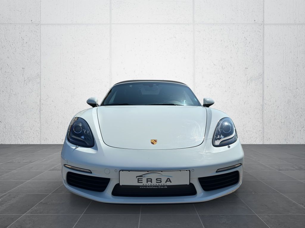 Porsche Boxster 2021