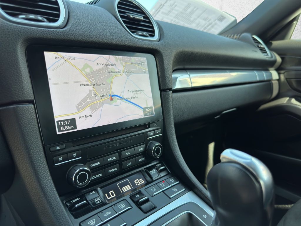 Porsche Boxster 2021