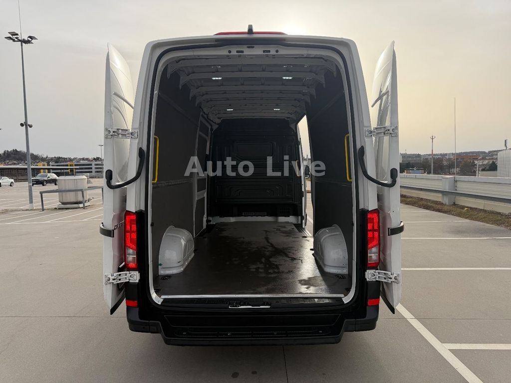 Volkswagen Crafter 2024