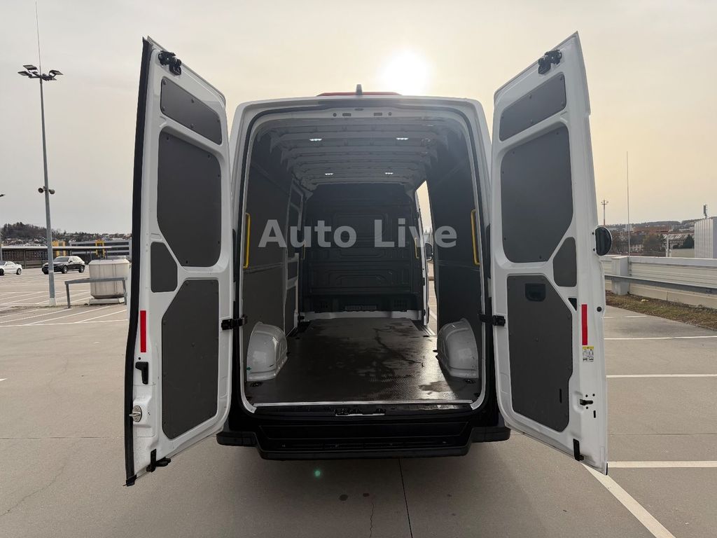 Volkswagen Crafter 2024