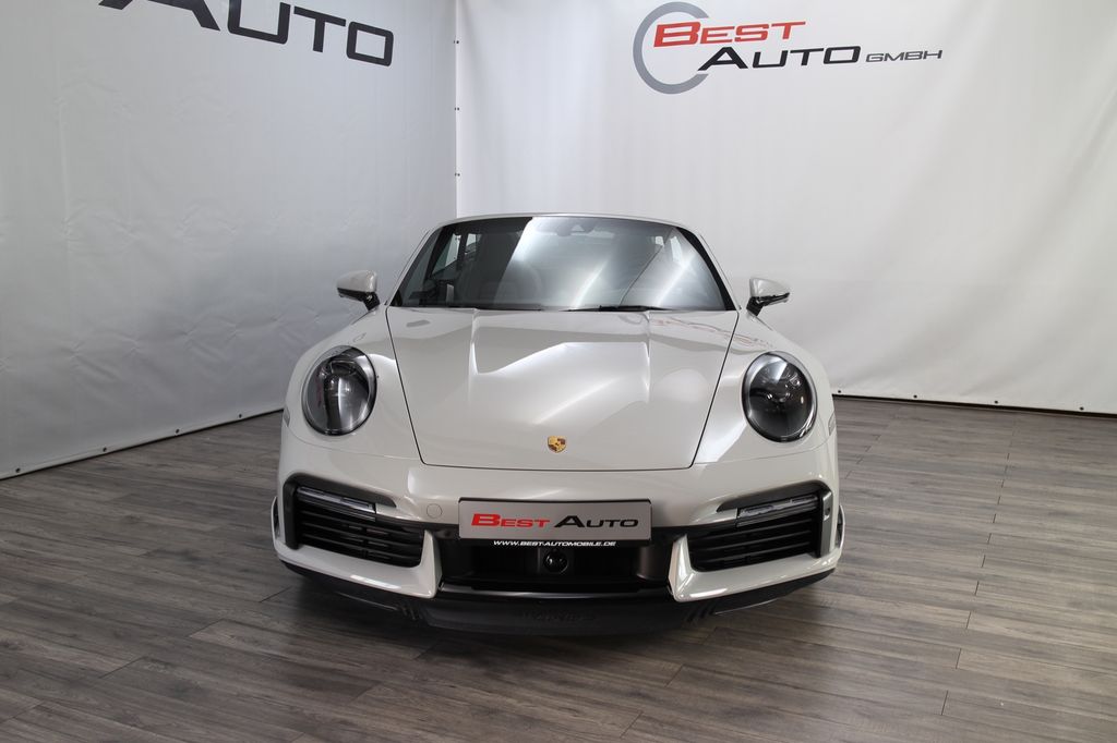 Porsche 992 2023