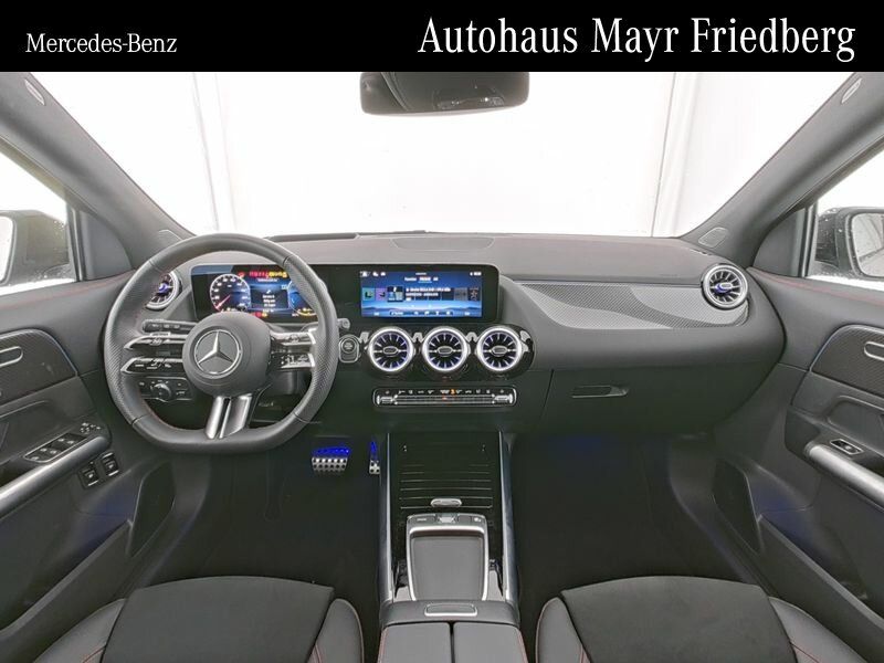 Mercedes-Benz GLA 250 2024