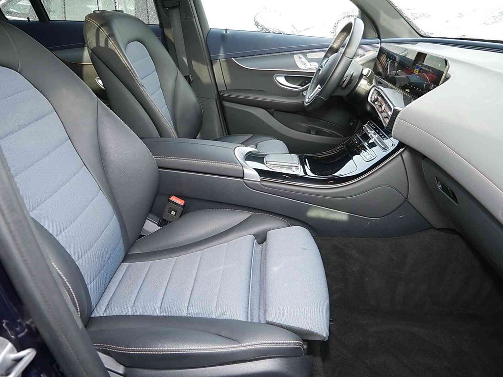 Mercedes-Benz EQC 2022