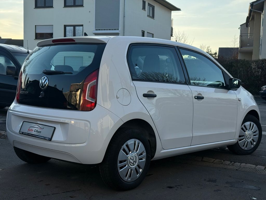 Volkswagen up! 2014