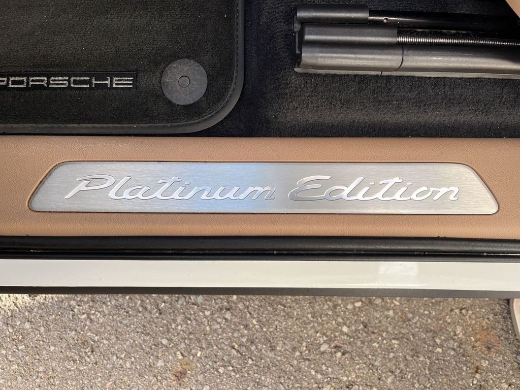 Porsche Cayenne 2022