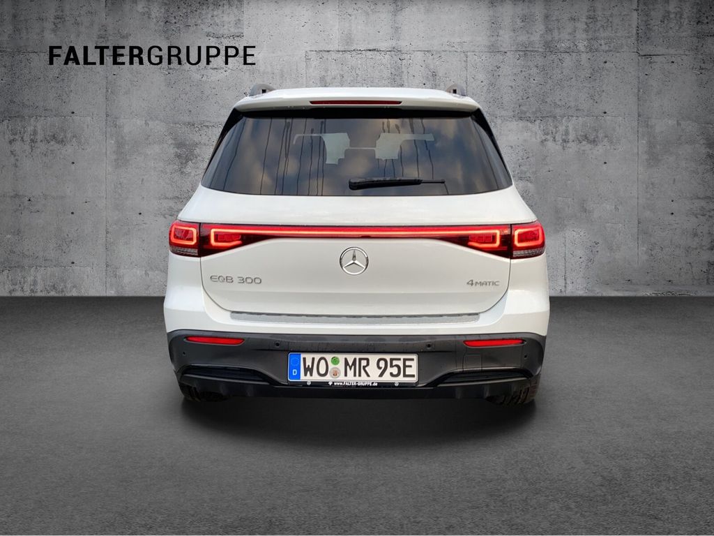 Mercedes-Benz EQB 2023